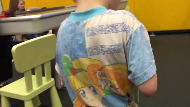 Макароны в кастрюльке?... Гатчина, "Детская резиденция". 12.11.2016, 18:25 смотреть онлайн