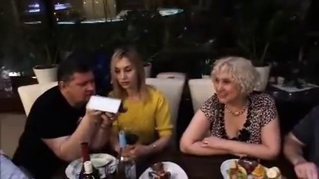 Ресторан Эверест 19 смотреть онлайн