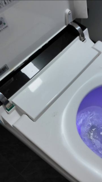 Унитаз из будущего в китайской деревне смотреть онлайн