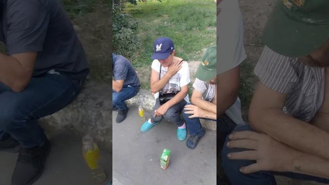 Бомжы передают привет своим родственникам смотреть онлайн