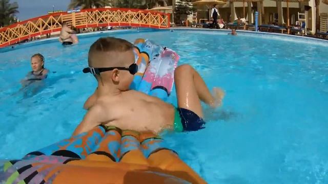 NUBIA AQUA BEACH RESORT 5* HURGHADA БАССЕЙН смотреть онлайн