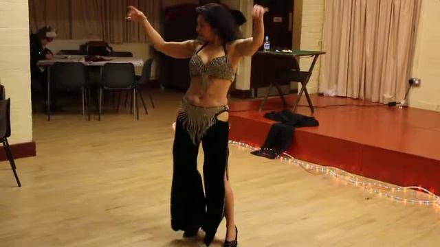 Танец живота в Милтон Кинс смотреть онлайн