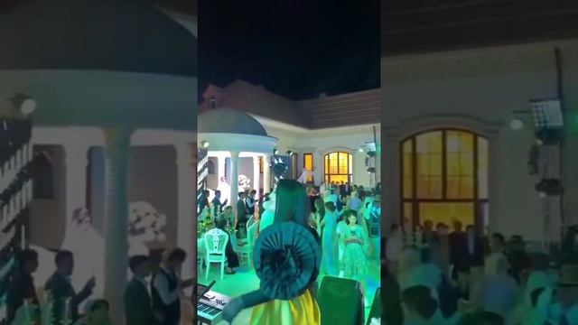 Шабнами Сурайе дар туй смотреть онлайн