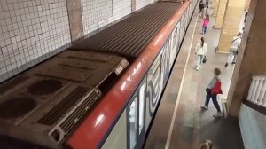 Изучаем транспорт Москвы: метро, МЦК, МЦД и даже трамвай. Поезда метро, Иволга, Ласточка и другое 👍