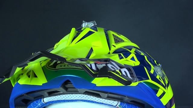 Airoh Aviator 2.3 AMS² Cairoli Ottobiano Cross Helmet Unboxing - ChampionHelmets.com смотреть онлайн