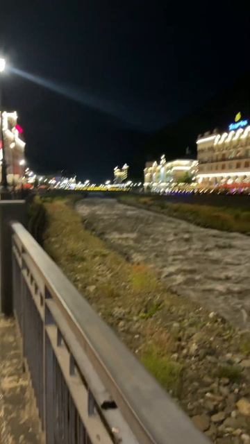 Сиделки Сочи ждём вас, лето прошло, а работа ждёт! смотреть онлайн