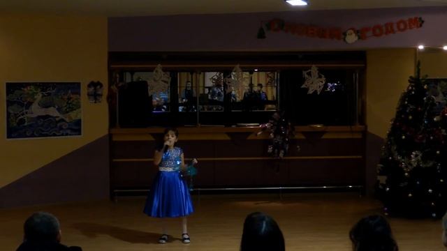 Падают Снежинки и Снежный Джайв смотреть онлайн