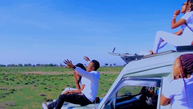 NAILA~Naamej Enkima BY LESHAO LESHAO OFFICIAL VIDEO смотреть онлайн