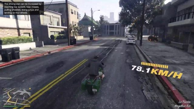 In traffic at a speed of 9999999, Lamar likes to drive up into the sky! - GTA5 смотреть онлайн