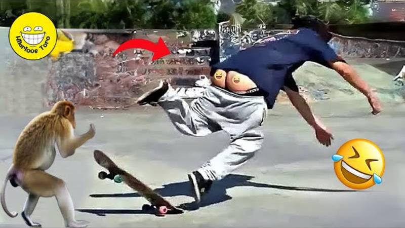 Смешные и уморительные люди из жизни 🤣 Постарайтесь не смеяться 🤣🤣😆 смотреть онлайн