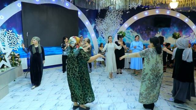 Жонли Ижро Хушбахт Ансамбль Звездопад смотреть онлайн