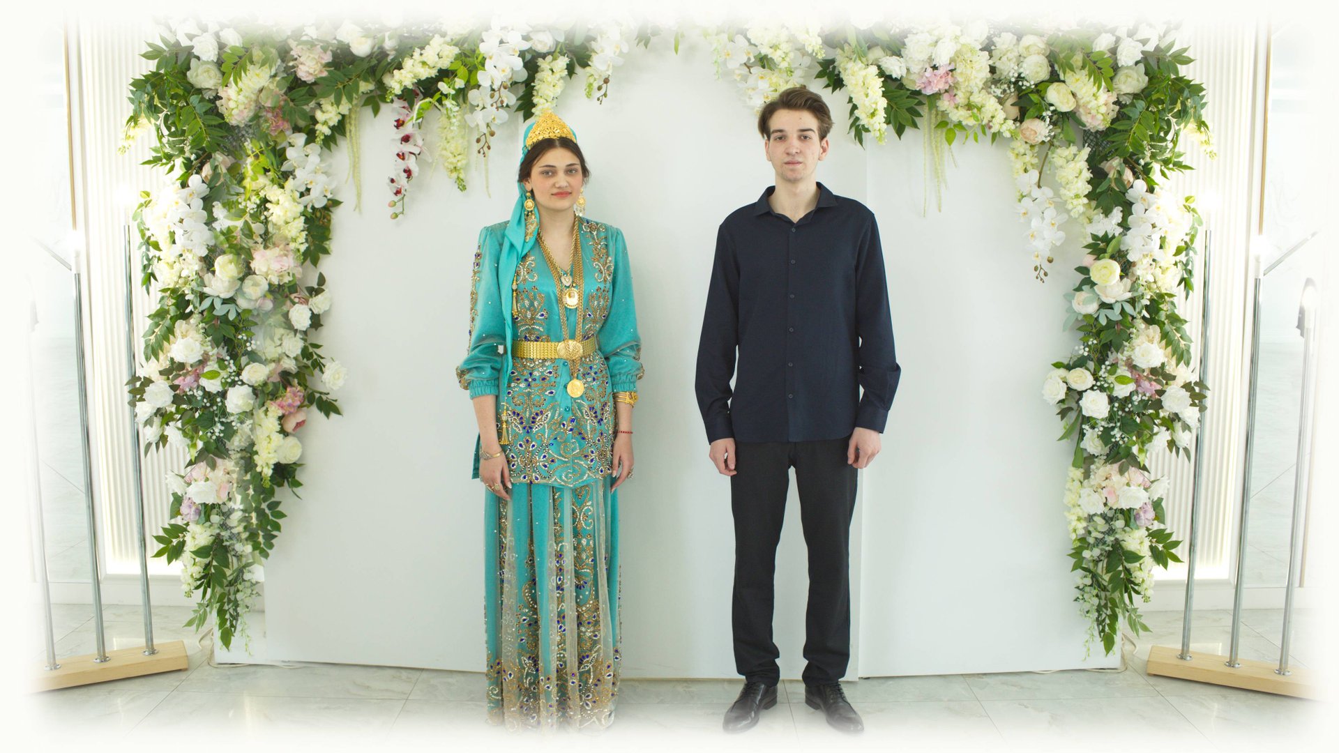 Вечер Червонки и Максима 24 апреля 2025 г Брянск и Ижевск смотреть онлайн