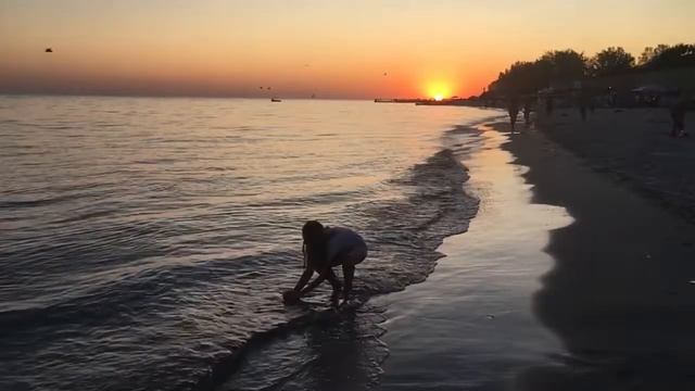 2019 сентябрь. Лазурное. Пляж «Корабел» смотреть онлайн