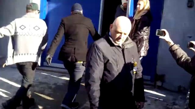 Как встречали Шенона Лето в Новосибирске у ЛДС Си смотреть онлайн