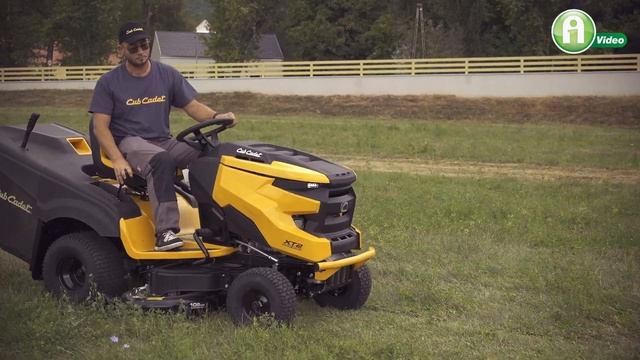 Fűnyíró traktor teszt: hátramenetben is nyír, és azt tudja, amit a nagyok смотреть онлайн