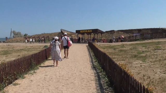 Дорога на грязевой вулкан Тиздар. Семейное посещение вулкана. Цены, сервис. смотреть онлайн