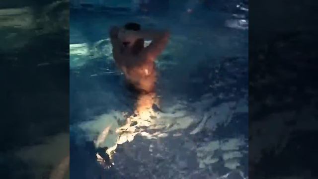 Занятия спортом в спа без дна! смотреть онлайн