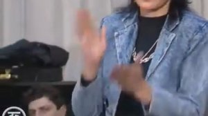 Джуна. Школа бесконтактного массажа. (1989)