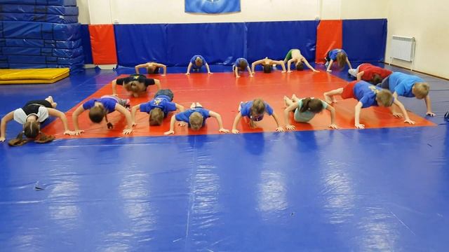 Отжимания старшая группа смотреть онлайн