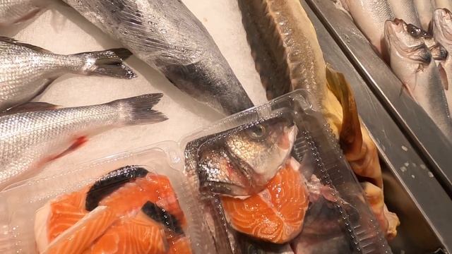 Посетил Дорогомиловский Рынок / Цены / Покупки / Рыбка / Мясо / Тандырная Самса /ВЛОГ смотреть онлайн