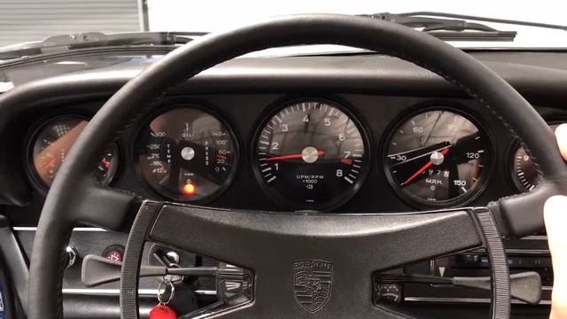 1972 Porsche 911 S start up after sitting for one day after it was driven смотреть онлайн