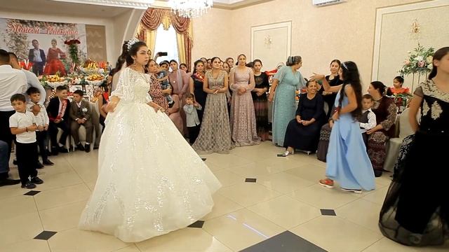 Цыганская свадьба Маисей и Снежана ‘’Одэл о Ваня Калмыков кай о Ваня паршенко’’ (часть 2) смотреть онлайн