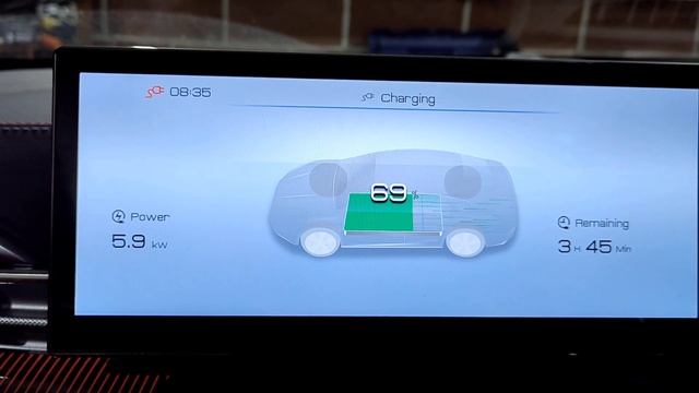 Зарядка батареи 82,5кВт*ч электромобиля BYD Seal после ночной стоянки -5C. смотреть онлайн