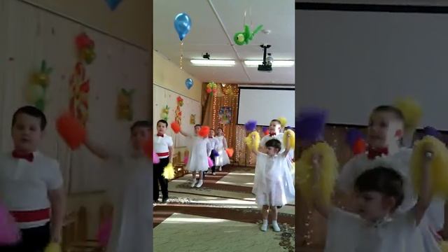 Артем К 8 марта для мам. смотреть онлайн
