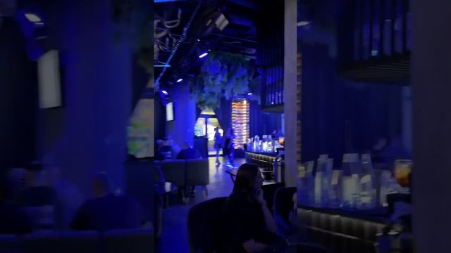 Летняя терраса ресторана TIMES @times_donetsk #донецк#ресторанtimes#донецкийблогер смотреть онлайн