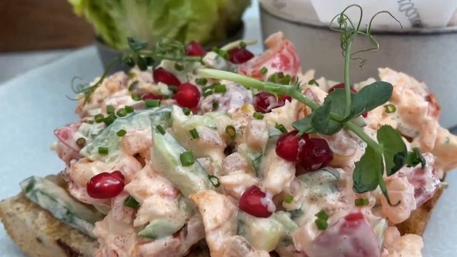 Наш Любимый Ресторан - Лучшее Ещё Впереди - Семейный Обед смотреть онлайн