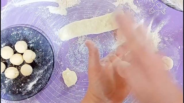 ТВОРОЖНЫЕ ПОНЧИКИ. ЭТО ВКУСНО. смотреть онлайн