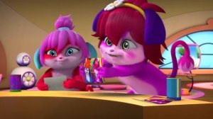 Малыши прыгуши- пусти победит сильнейший; парк аттракционов