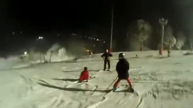 Шуколово . Вечернее катание. 18 12 2015 смотреть онлайн