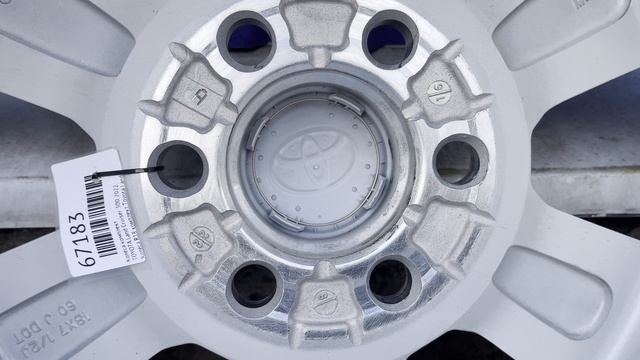 Колёса комплект Toyota Land Cruiser 300
67183