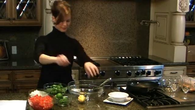 Raw Salsa (Pico de Gallo) смотреть онлайн