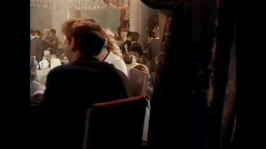 Дайте жалобную книгу.  Водочки четыре поллитровочки.