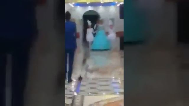 Кыз узату киргизу. Қыз ұзату кіргізу. 8708 301 3023 смотреть онлайн