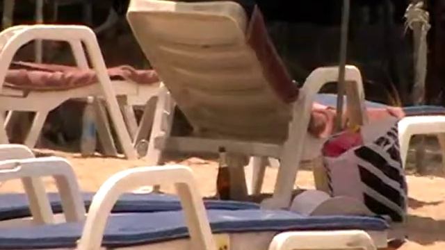 First Bungalow Beach Resort 5 смотреть онлайн