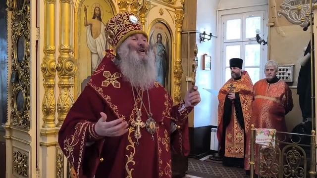 Проповедь митрополита Иоанна после Пасхальной вечерни в храме Рождества Пресвятой Богородицы смотреть онлайн