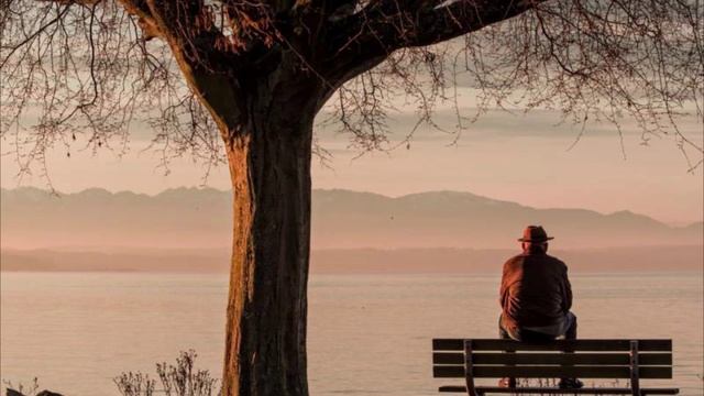 Осип Мандельштам - Холодок щекочет темя (читает Алексей Мандельштам)