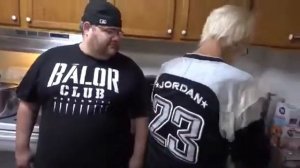 Злой Дед готовит бутербродный салат