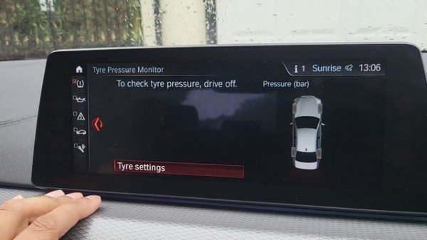 BMW 530E G30 OIL LEVEL CHECK