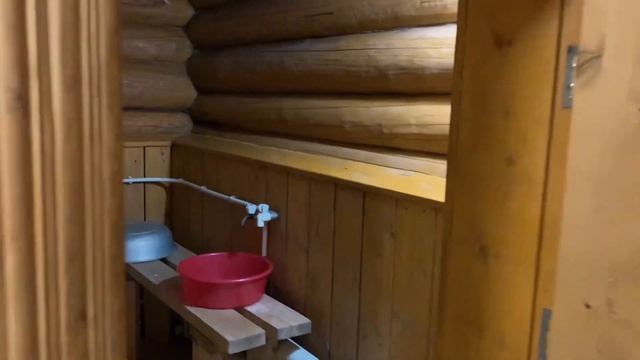 Первый влог | Закрываем с подругой горнолыжный сезон, едим и паримся в Губахе смотреть онлайн