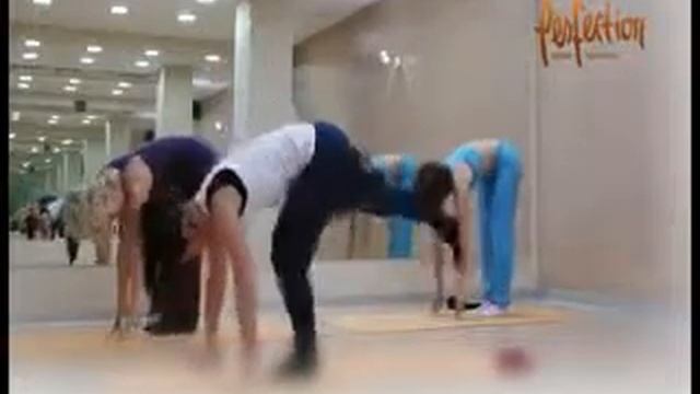 Stretching v Harcyzske!!!! 240 смотреть онлайн
