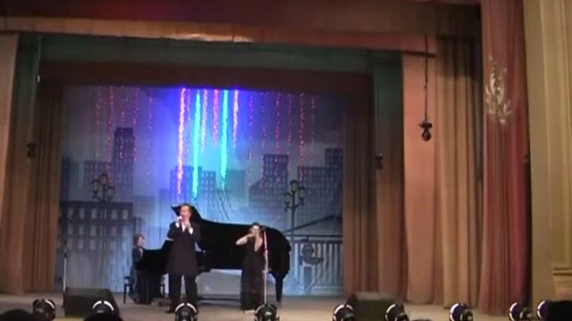 Только раз... (Б.Фомин), - поёт Игорь Пашиев смотреть онлайн