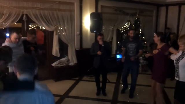 Мерсо слёт Benz.ua Львов 10.01.15. Банкет. Танцы смотреть онлайн