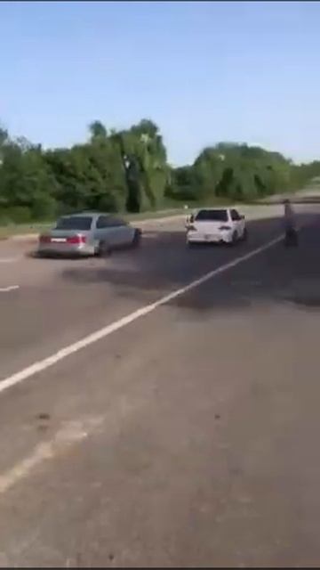 Audi S6 2.2 смотреть онлайн