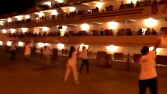 Танцы на теплоходе В.Маяковский смотреть онлайн