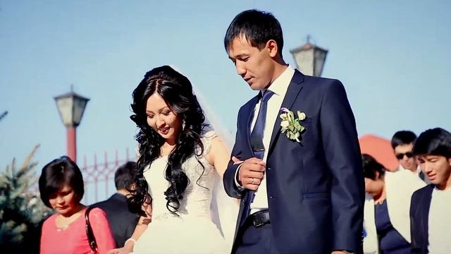 Прогулка Данияр и Элиза смотреть онлайн