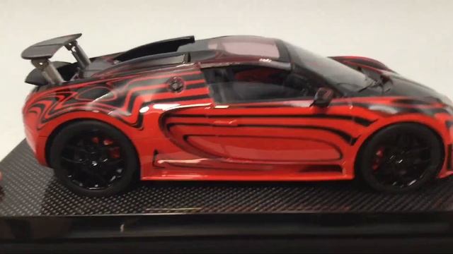 HH Model 1:18 Bugatti veyron grand sport (HHJ0009) resin car model in Black red смотреть онлайн